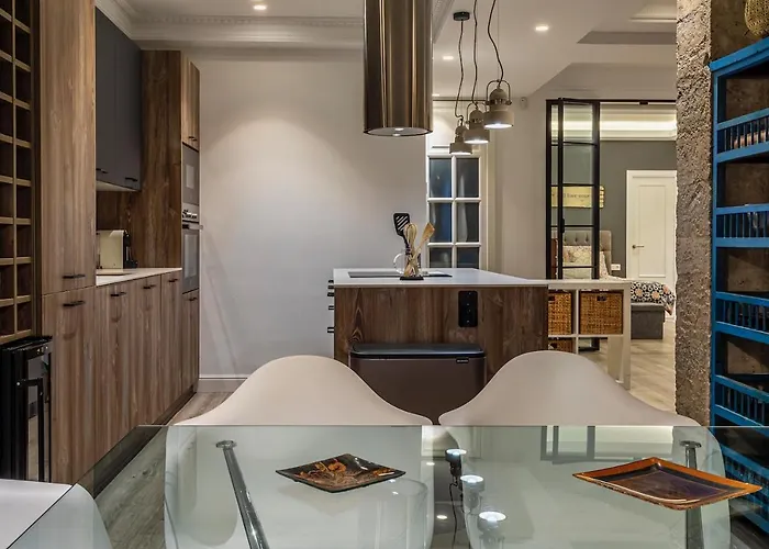 Appartement 110 M2 In Abando Close To Guggenheim With Parking Bilbao