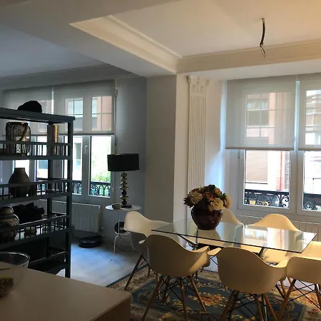 110 M2 In Abando Close To Guggenheim With Parking *