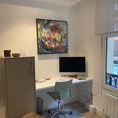 Apartment 110 M2 In Abando Close To Guggenheim With Parking Bilbao