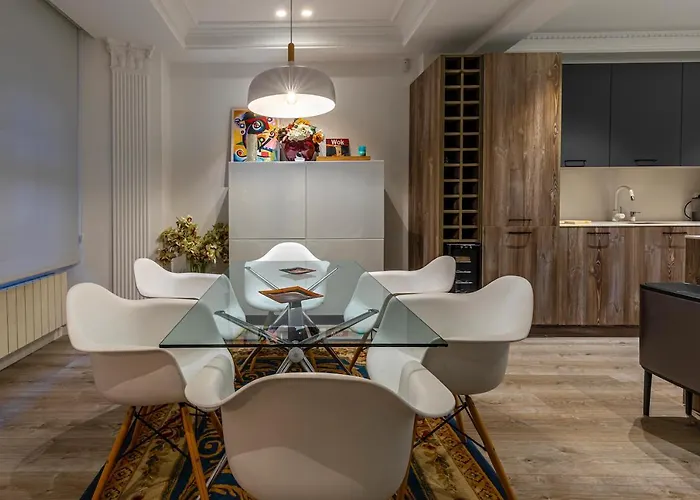 110 M2 In Abando Close To Guggenheim With Parking Apartamento Bilbao