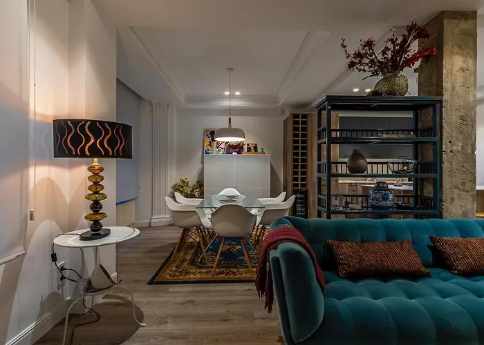 110 M2 In Abando Close To Guggenheim With Parking Apartamento