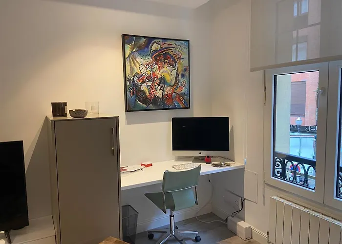 Apartamento 110 M2 In Abando Close To Guggenheim With Parking Bilbau